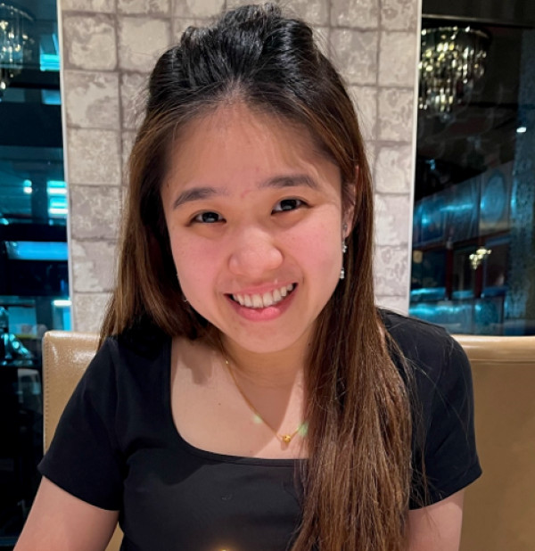 Amanda Ho